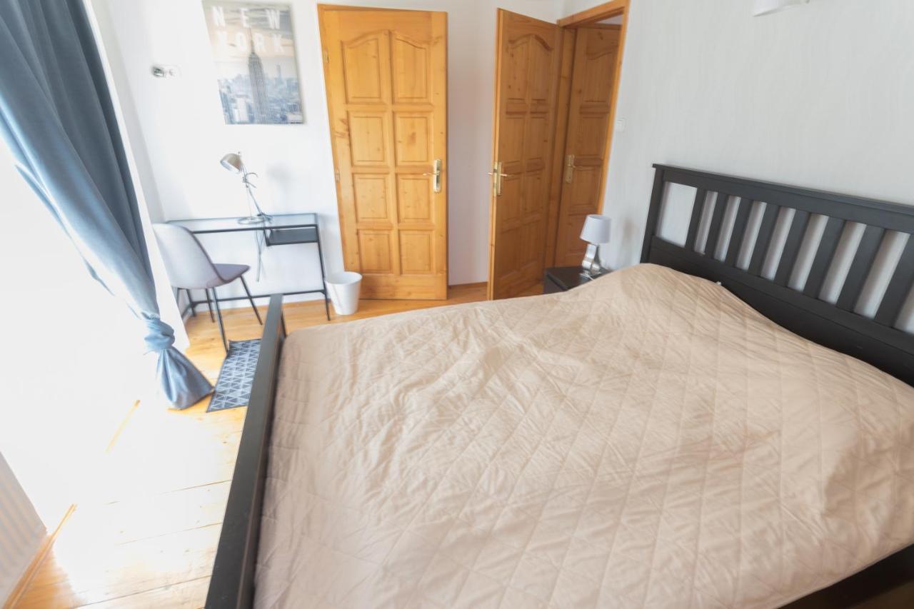 Hi-Bp Garden City Batsanyi Apartment 3 Rooms, Apartment Upstairs Near The City Train With Free Parking Budapest Eksteriør bilde